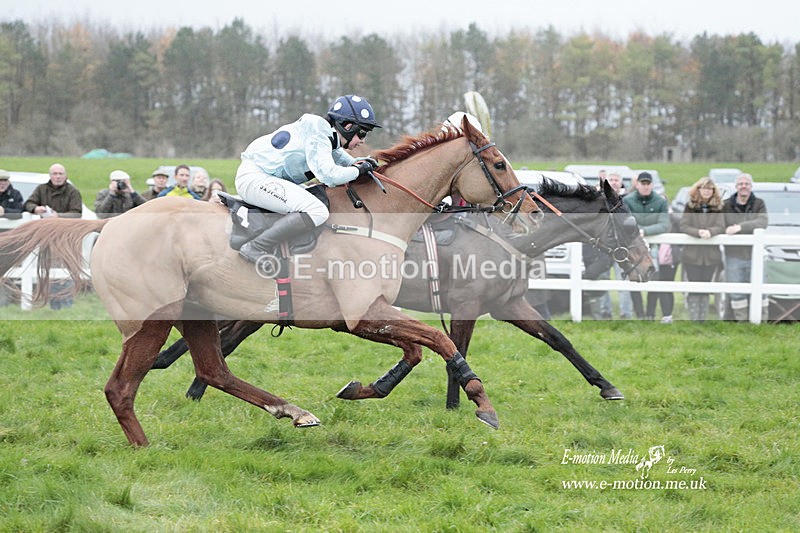 PtP 271122 949 - Hursley Hambledon Hunt Point-to-Point - Larkhill - 27/11/22