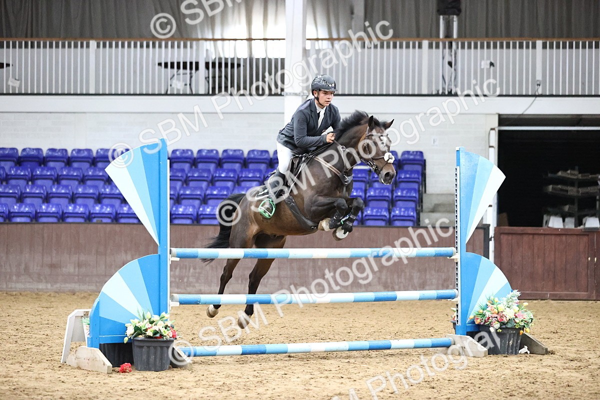 SBM_001303 - Class 5 - Blue Chip Pony Newcomers 1.00m Open