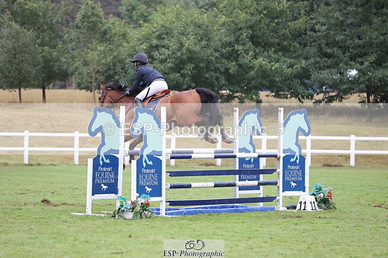 250830A-145713-07157 - Cls 16 Snr Newcomers and 1.10m Open