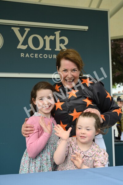 yr11062022r1-202 - Race 1 12.45pm Macmillan Ride of Their Lives, supported by Sky Bet