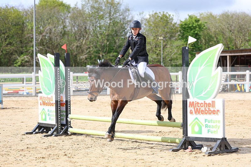 3E7A5573 - Class 2: 50cm Restricted