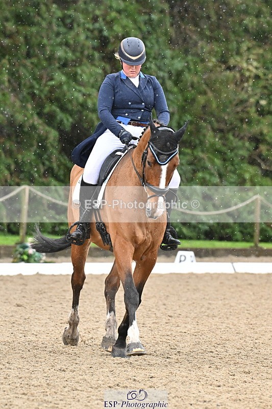 251023A-125319-02023 - C-240-Issy.Hollidge