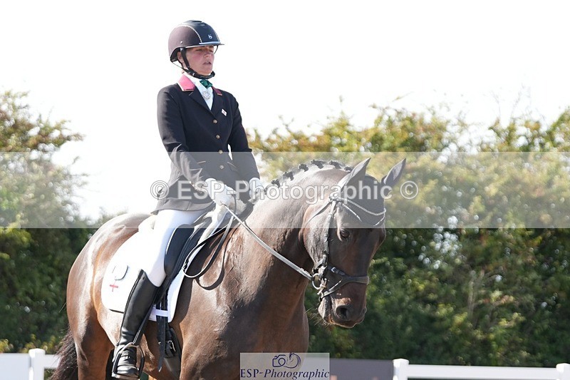 250906-160148-04935 - 100-Adele.RonchettiFamily.Affair