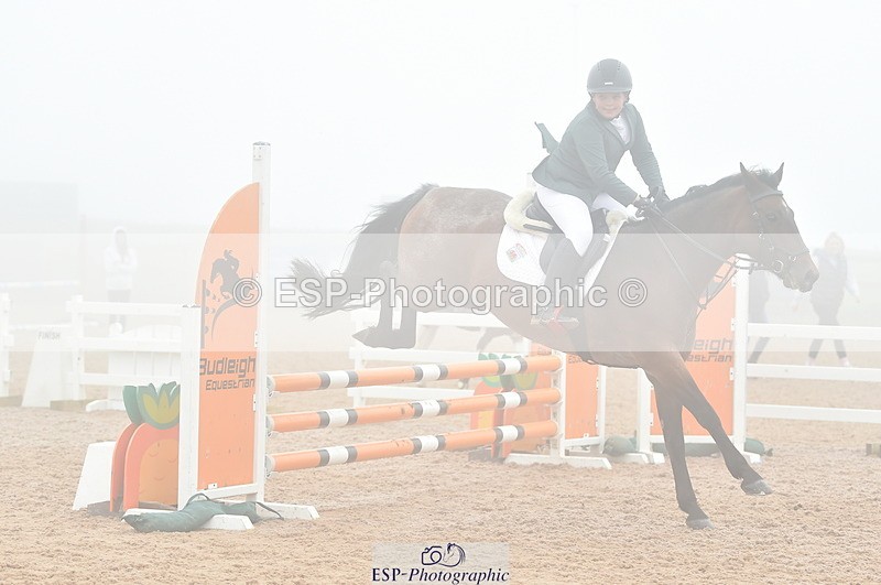 230902A-103002-00397 - Cls 2A Pony Small 70cm