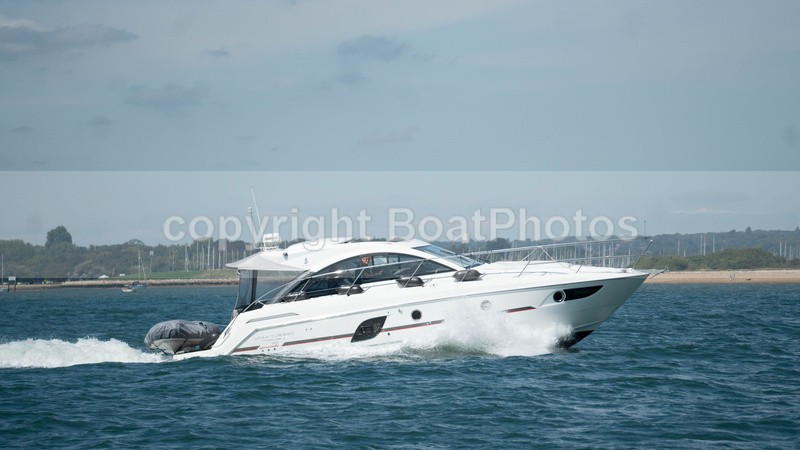  - 230810 GRAN TURISMO 38 BENETEAU