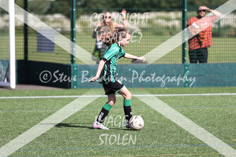 1DX30024 - Sun 14th U11 Girls