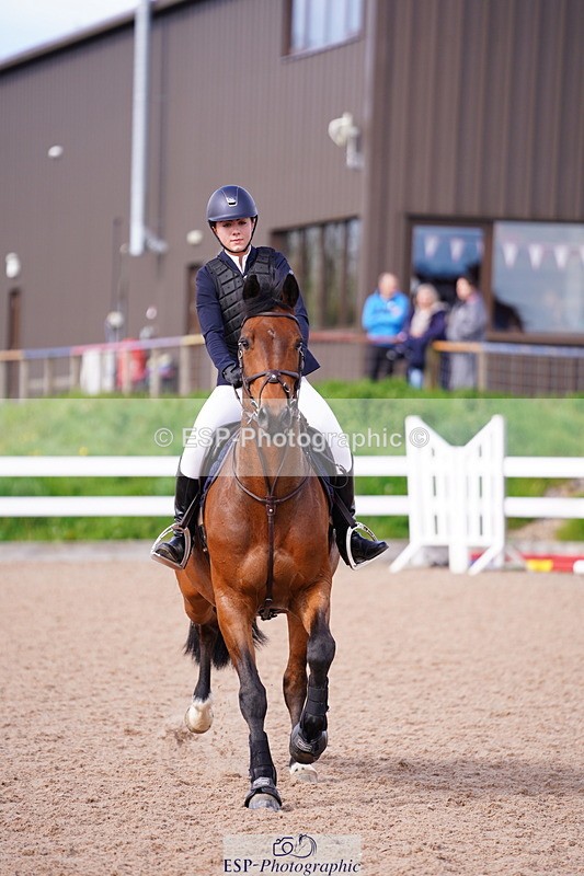 240506A-162610-10117 - Cls 23 Club 90cm