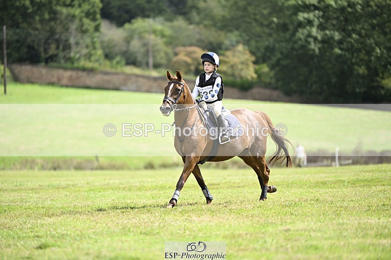 240825X-114547-32594 - 70cm XC 11.00 to 12.00