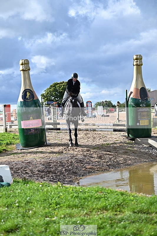 240912A-170455-02685 - Cls 7 Snr 90cm Open Speed Derby