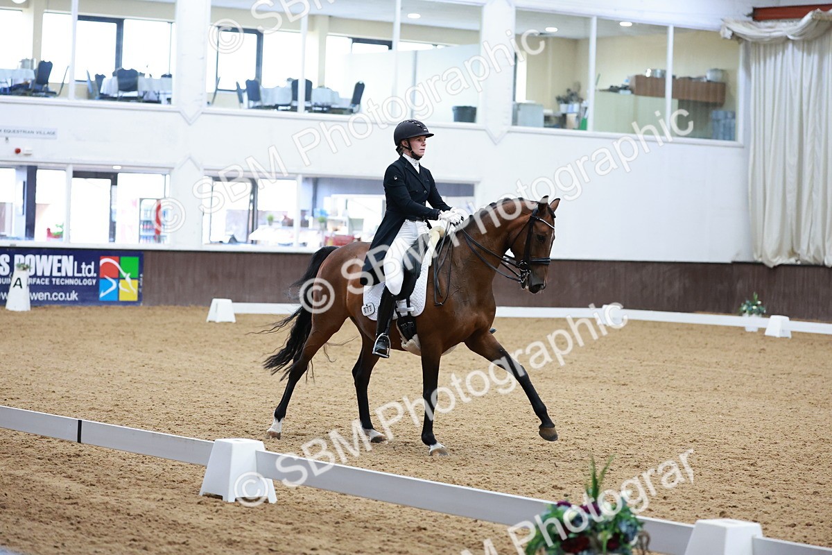 SBM_016176 - Class 5 - FEI INT II - 15.48-17.00