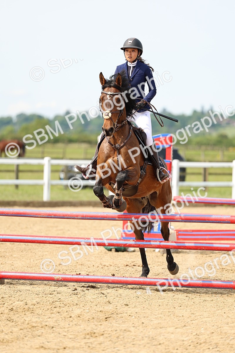 SBM_004269 - Class 16 - Senior British Novice - 90cm