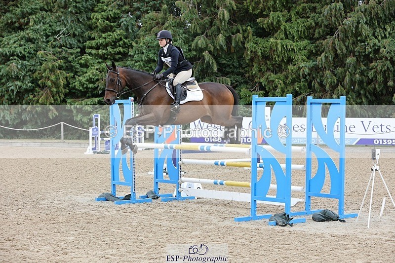 250803A-143147-14730 - O-668-Leia.Massey-SLIPALONGTREVASKIS