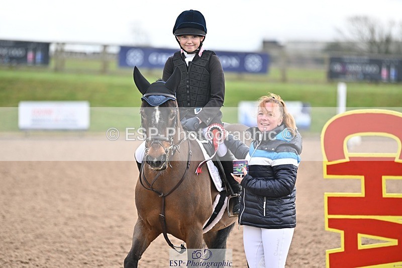 250322-100413-00588 - SJ 60cm (Intro 1) and Presentations