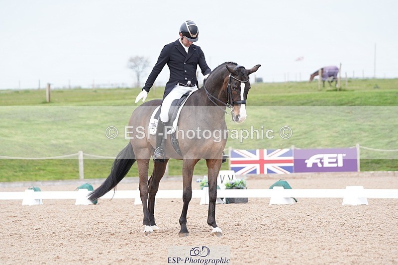 250403-152824-03152 - 032-Darren.Hicks-Sir.Robinson