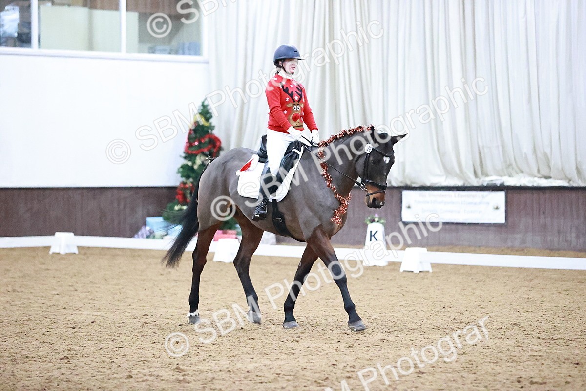 SBM_001791 - Class 9 - Novice 4