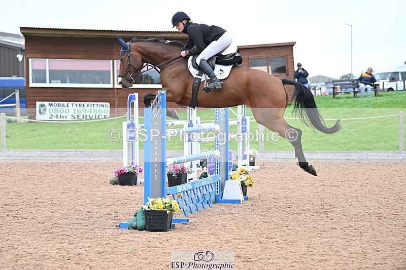 231013A-145053-02835 - Cls 9 Foxhunter & 1.20m Open