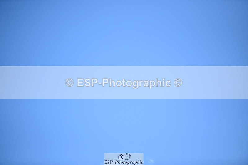 251004A-152407-01817 - Classes 8 & 9 70cm