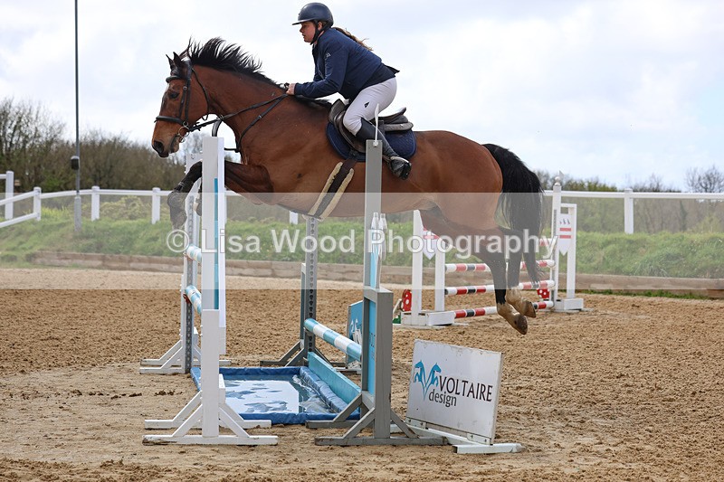 3E7A1941 - Class 7: Senior Newcomers/1.10m open