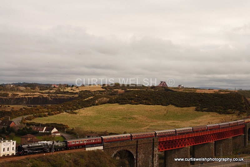 38 Oliver Cromwell at Inverkeithing - Preserved Railways