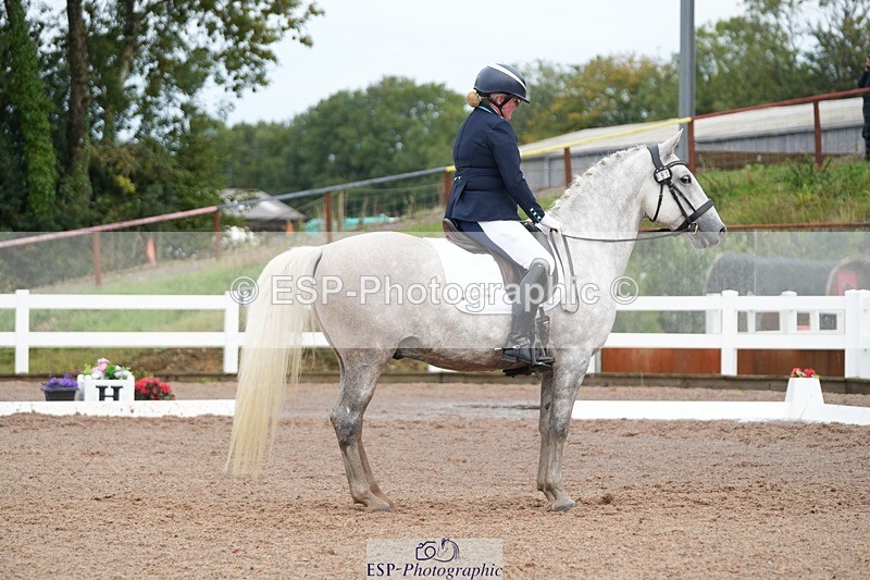 250907-112448-06068 - 091-Jenny.FolmanPluto.Barbana