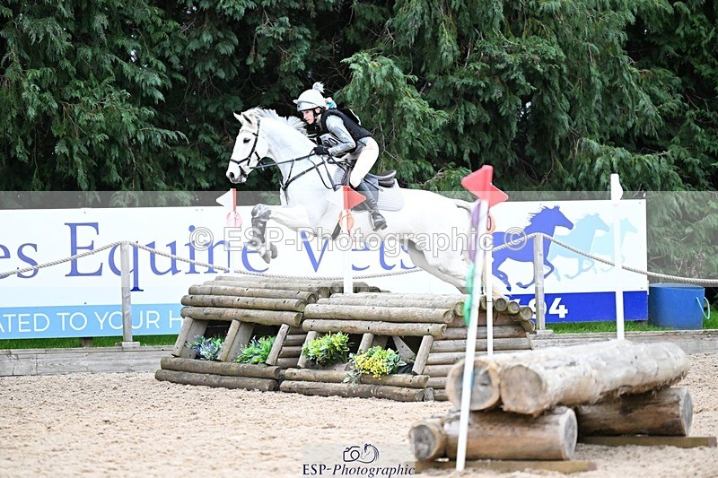 241116-152223-02192 - Cls 4 100-105cm