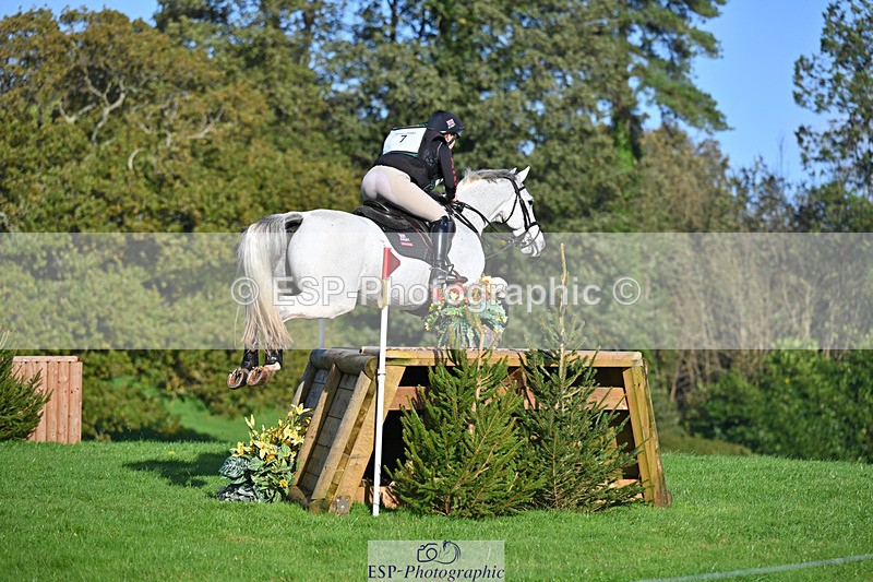 241025-110121-06648 - 007-Lucy.Wisher-VALDOCTRO