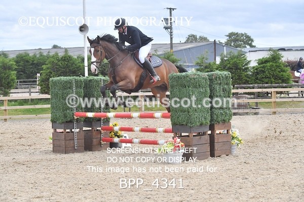 BPP_4341 - CLASS 12 SUN Senior British Novice/ 90cm Open