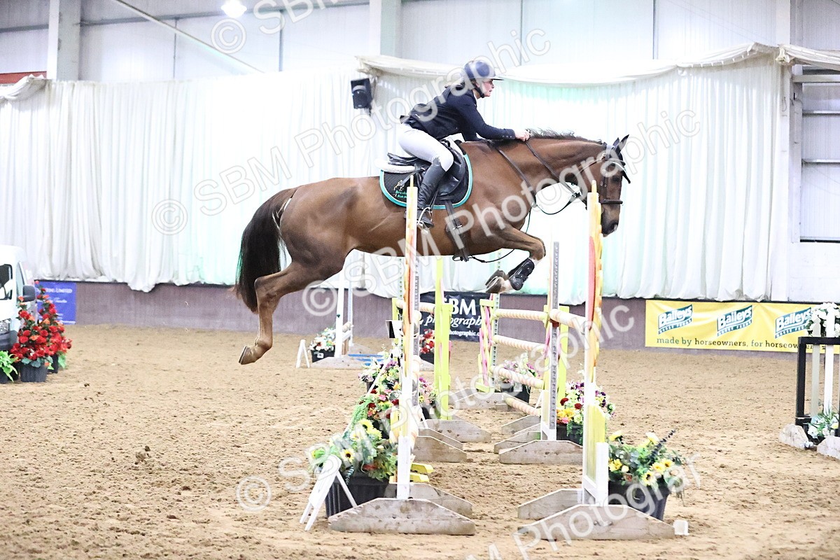 SBM_003734_Class 17 - Senior Foxhunter - 120m