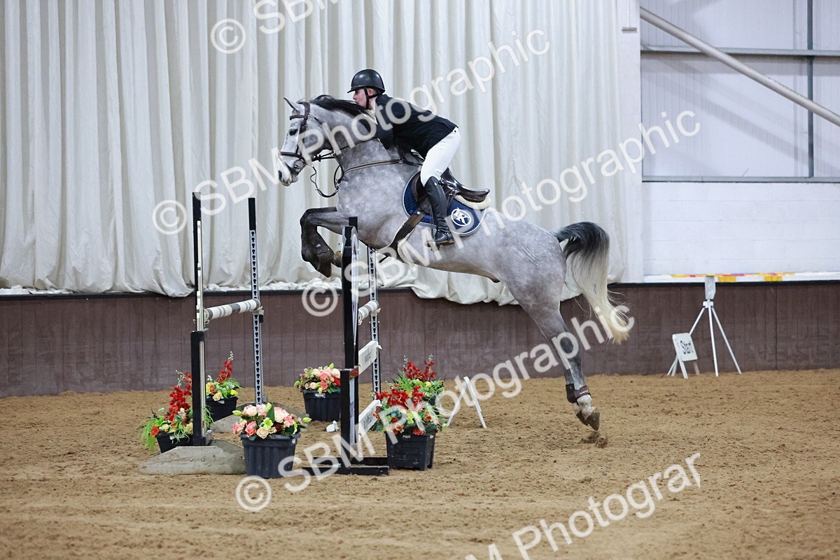 SBM_008550 - Class 27 - Redpost Equestrian Senior Foxhunter/ 1.20m Open