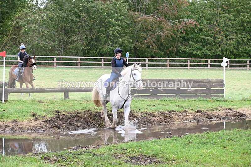 WJ6_7072 - Time at Photographer 13:06 to 13:23