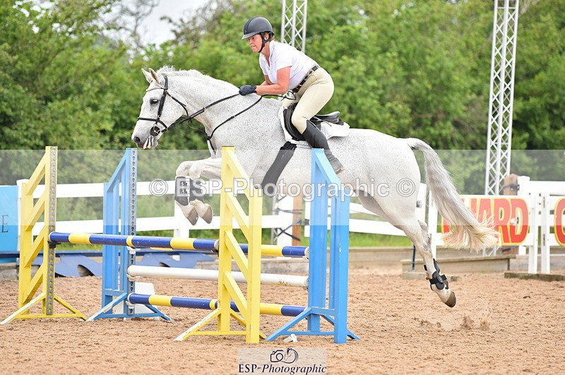 230610A-110302-02677 - Cls 23 85cm Amateur Qualifier