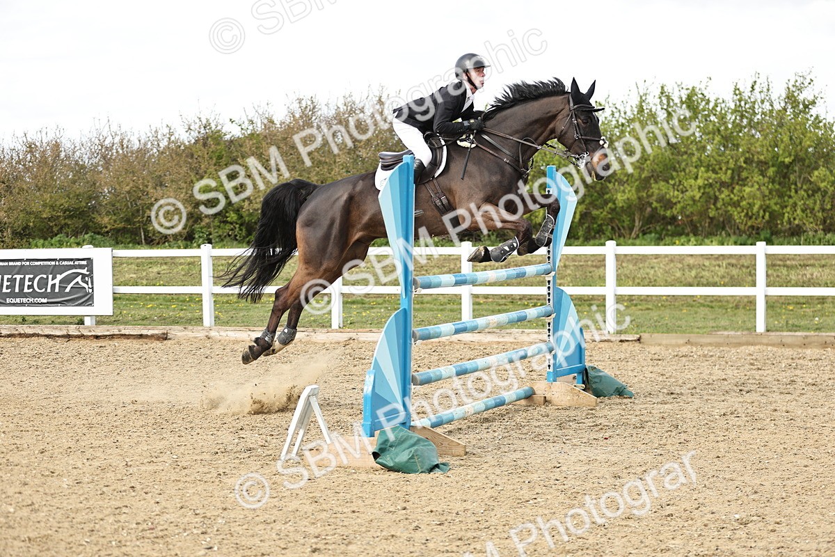 SBM_001398 - Class 5 -Senior Foxhunter - 1.20m