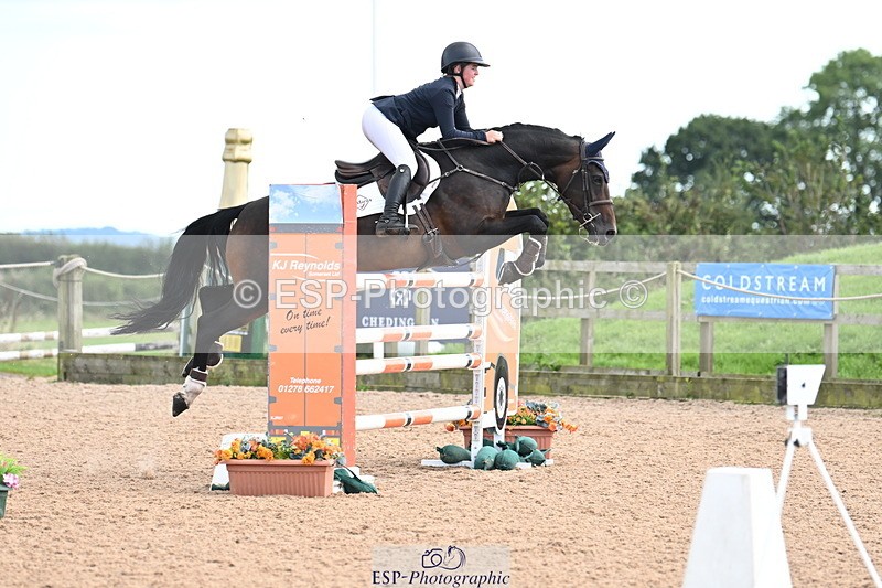 240913A-144143-04892 - Cls 17 National 1.30m Open