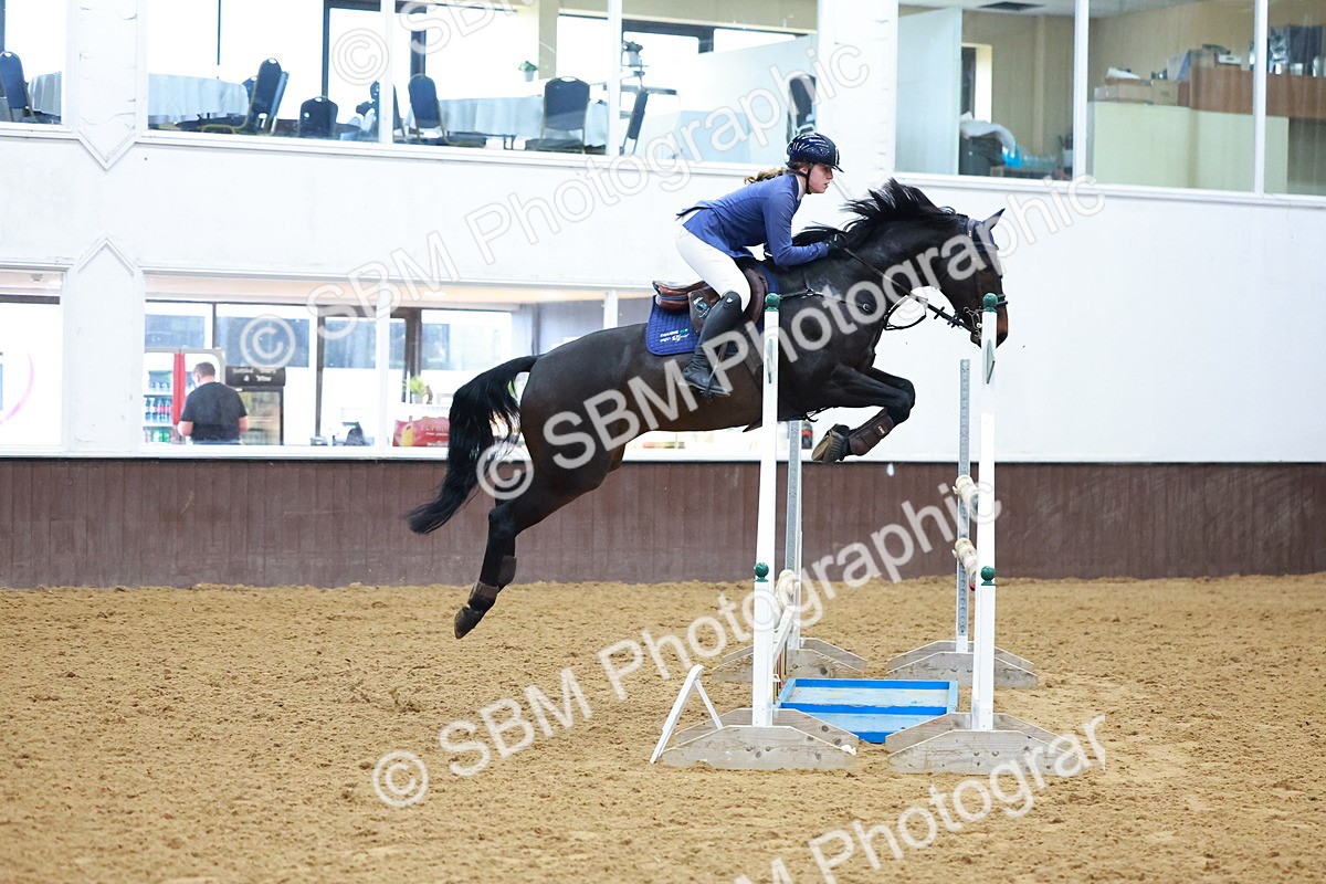 SBM_001995 - Class 5 - Senior Foxhunter 1.20m