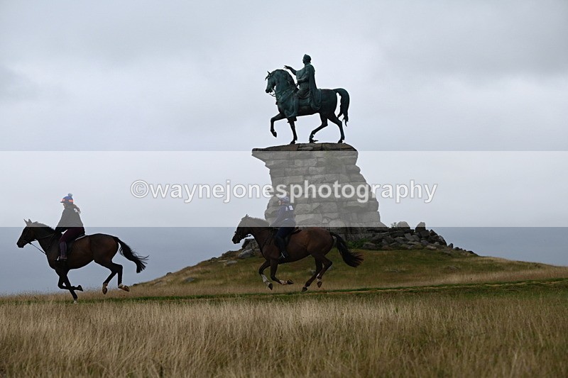 DSC_0138 - Time at Statue 09:51 to 10:54