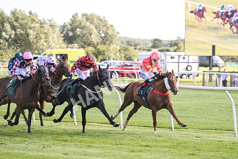 050825-Race 5-Inspiring Speeches-6107 - Race 5