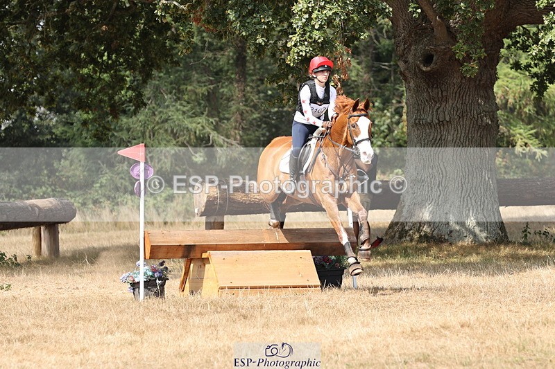 250824A-141224-38072 - 2102-Chloe.Jenkins