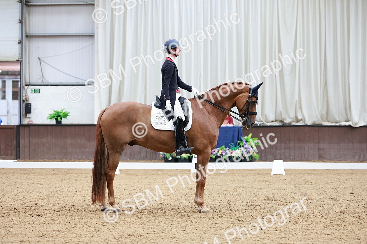 SBM_014502 - Class 4 - FEI INT I