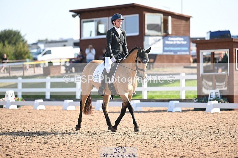 250816-094336-02953 - 065-Nicky.TurriffMyshall.Robby