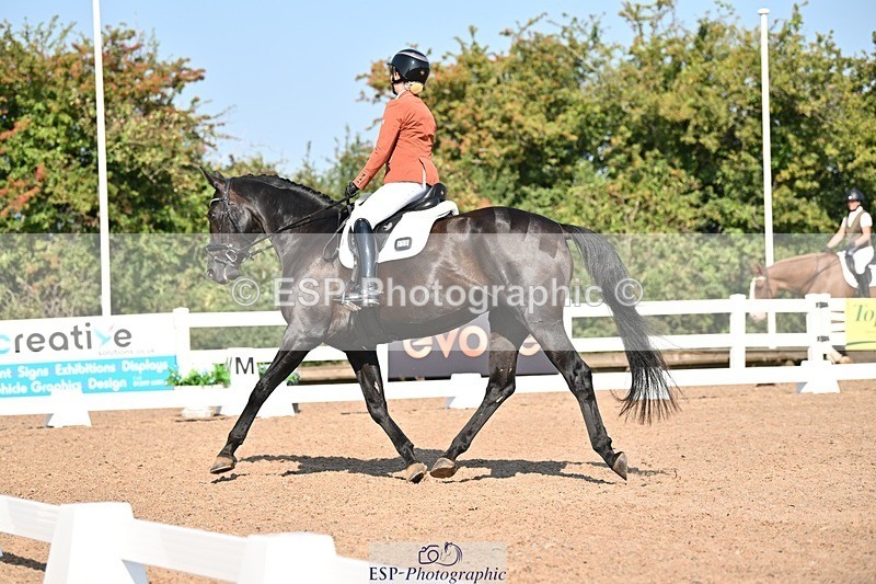 250816-102316-03117 - 118-Charlotte.DickerDevaldi's.Kiss