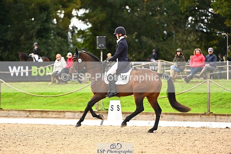 231021-140031-17761 - 352-GREANNANSTOWN.QUARRYMAN.GIRL-Grace.Taylor-DR