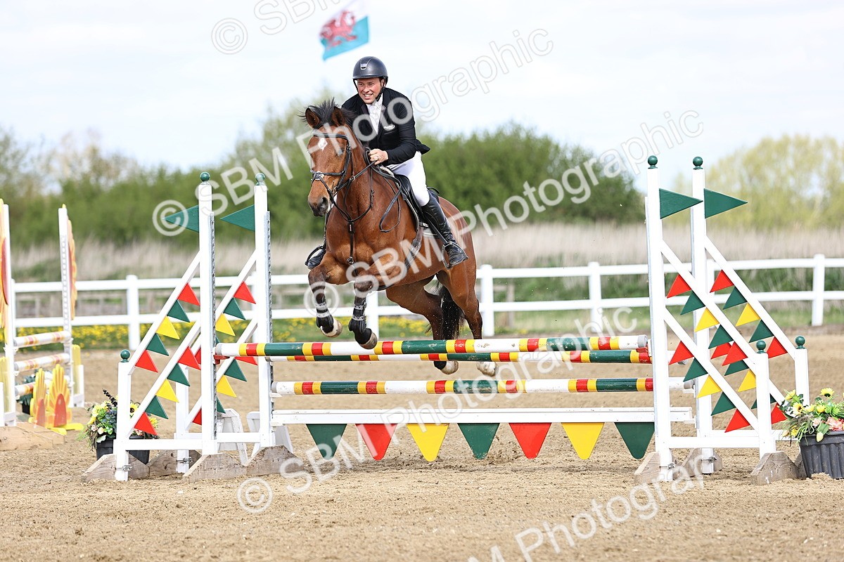 SBM_5135 - Class 9 - Senior British Novice - 90cm
