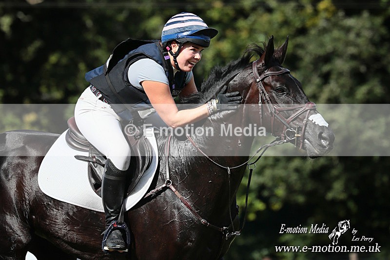 BECorn 140924 249a1812 - Equestrian