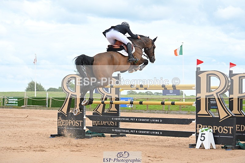 230721A-152206-07189 - Cls 10, 2 Star Big 1.45m Start to break