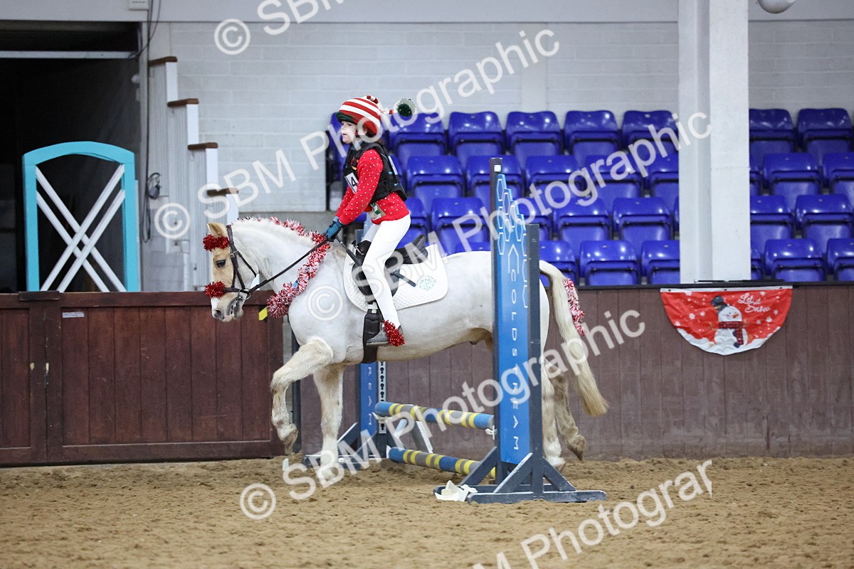 SBM_000226 - Class 1 - Santas Helpers - 40cm