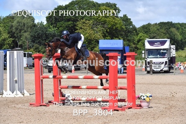 BPP_3804 - CLASS 6 SAT Pony Newcomers/ 1m Open