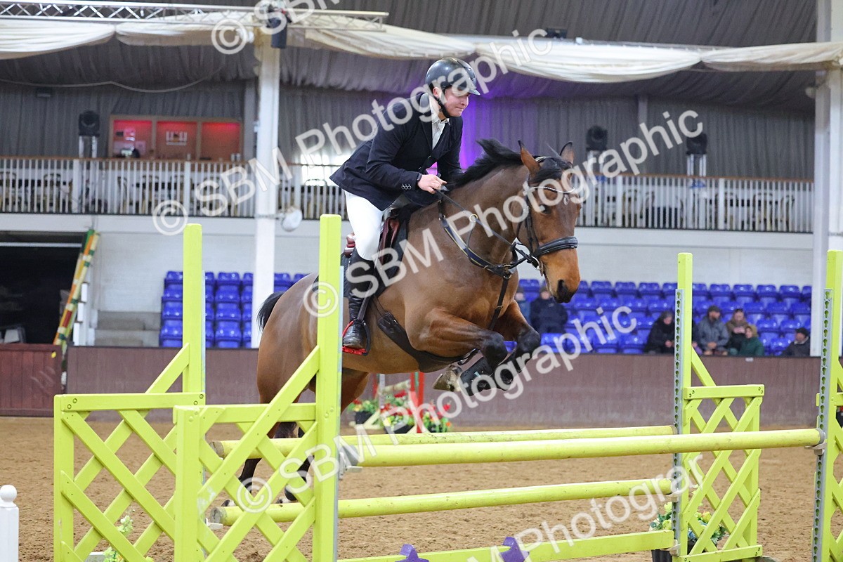 SBM_002026 - Class 15 - Senior Newcomers - First Round (1.10m)