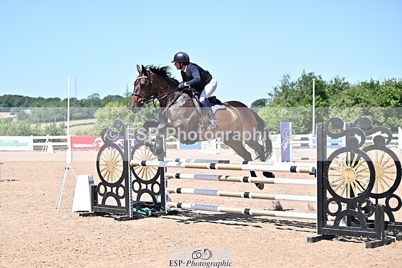 250712-120802-00500 - Cls 10 1.05m Amateur Qualifier