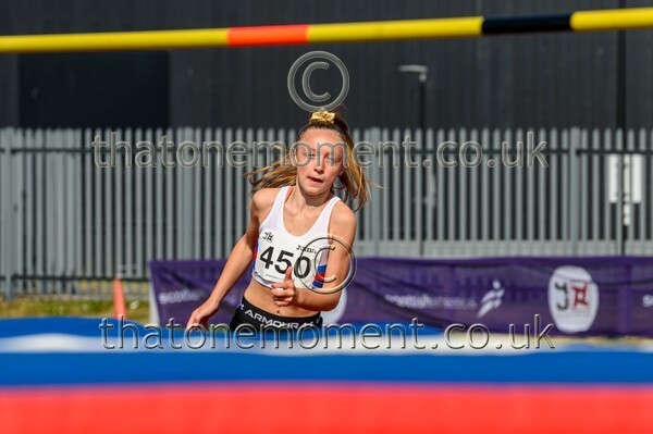 Age25SUN-919041 - Field Female Set One