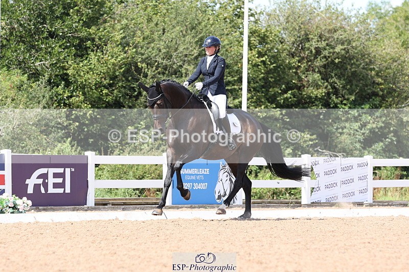 240816A-141436-05313 - 270-Tamara.Egglestone-OLINDE